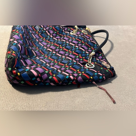 Colorful Hand Weaved Faux Leather Purse 🥳 - Picture 10 of 10